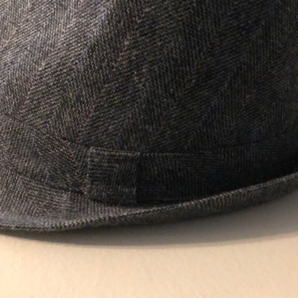 Fedora - Picture 2 of 2